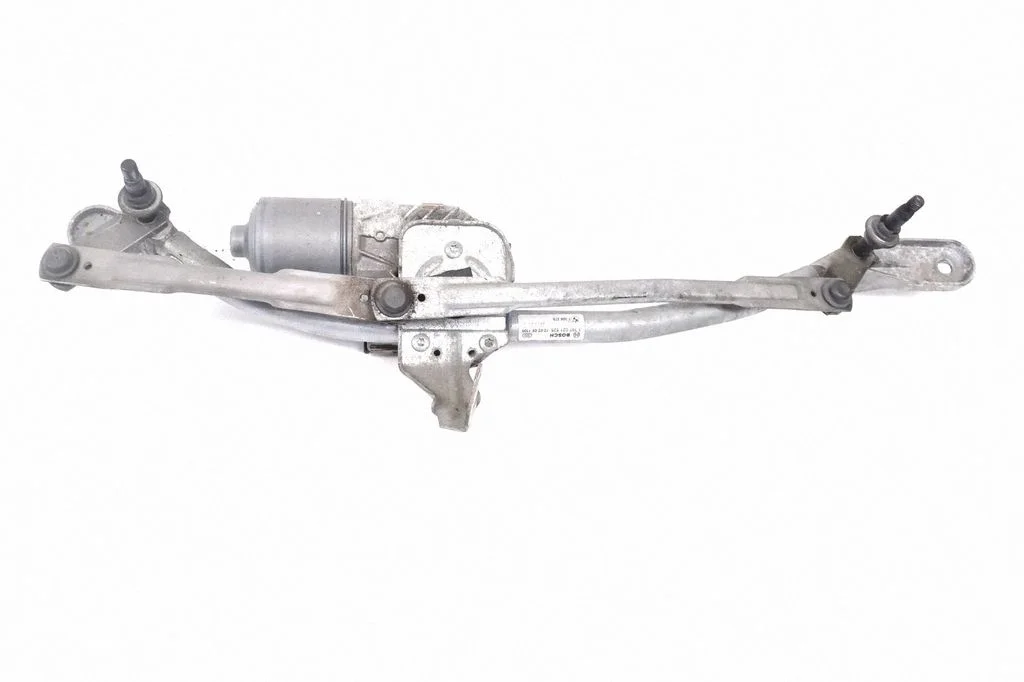 Front wiper linkage and motor – BMW 6 Series F12 F13 (2010-2018)