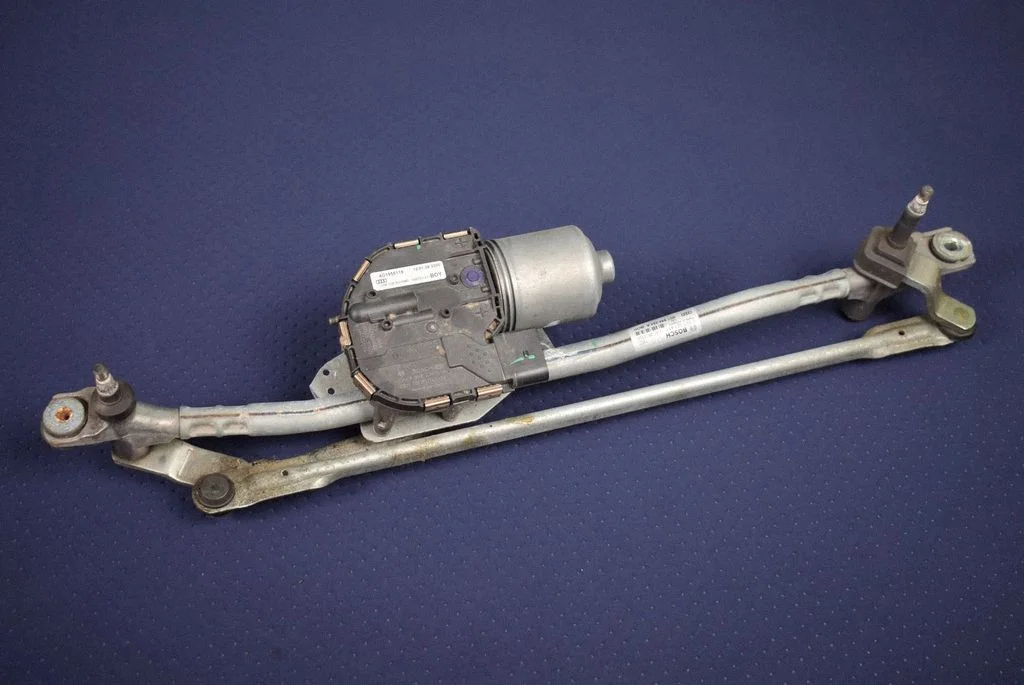 Front wiper linkage and motor – Audi A6 S6 C7 4G (2011-2018)