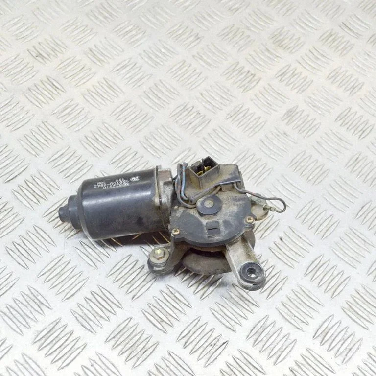Tīrītāju motoriņš MB622910
