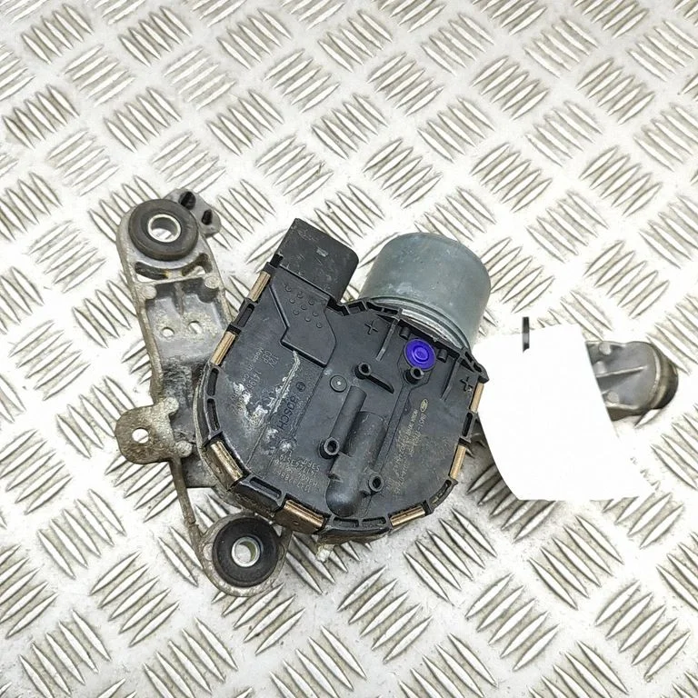 Tīrītāju motoriņš 0390248142