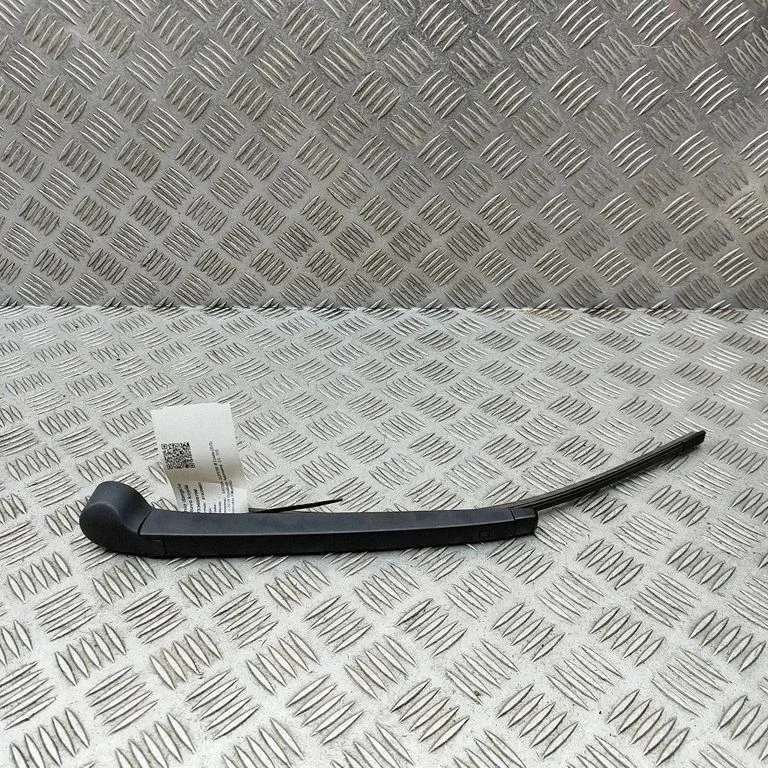 Aizmugurējā stikla tīrītāja svira 5JJ955707A