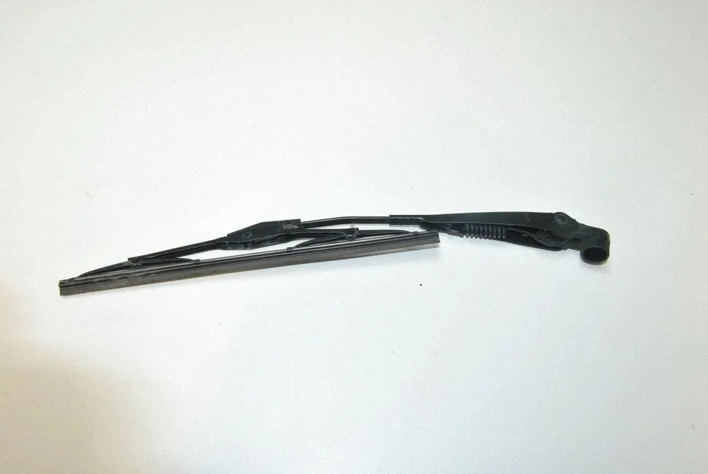 Rear wiper blade arm – Land Rover Range Rover Evoque L538 (2011-2018)
