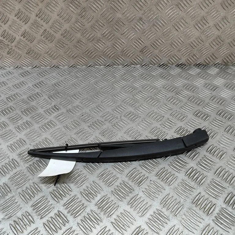 Tagaklaasi kojamehe kang – Nissan Qashqai J12 (2021-)