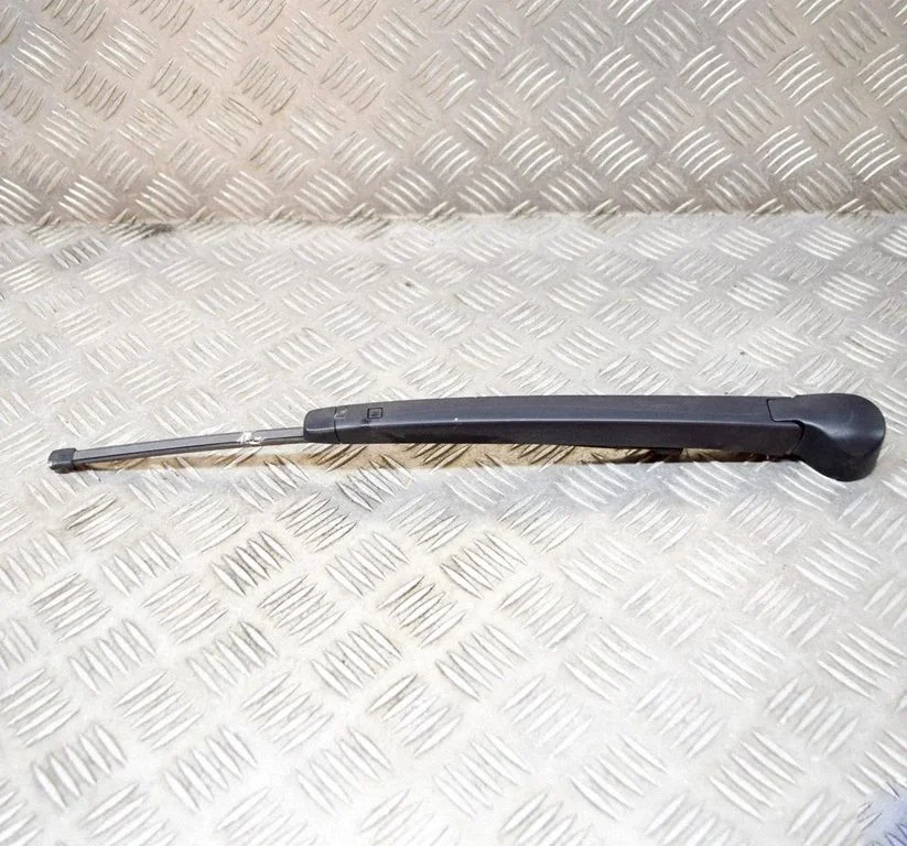 Aizmugurējā stikla tīrītāja svira 5NA955704A