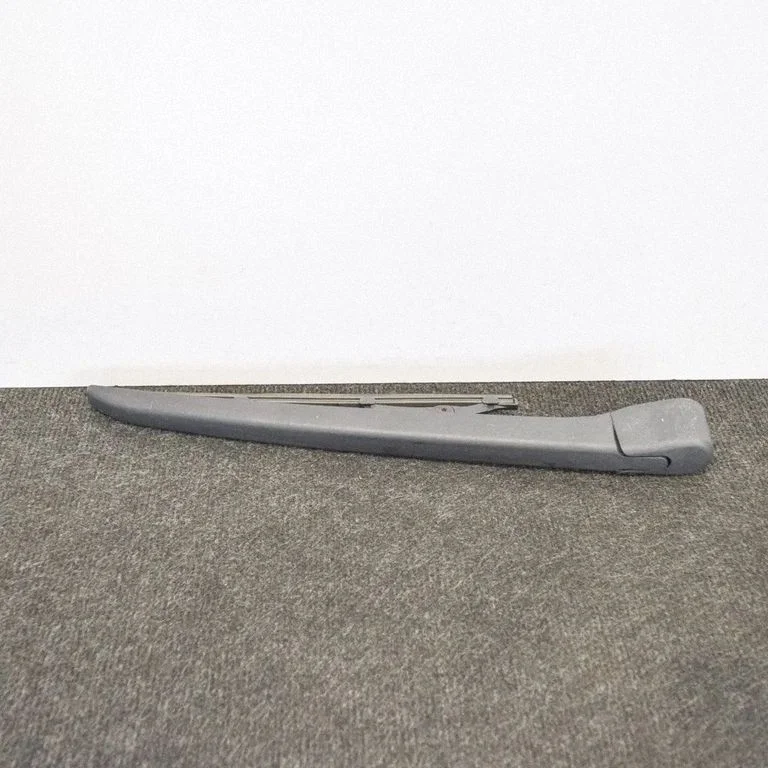 Rear wiper blade arm – Volvo V60 (2011-2013)