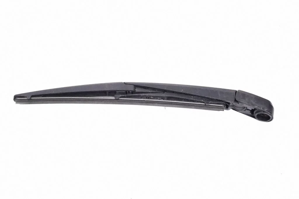 Rear wiper blade arm – Suzuki Grand Vitara II (2006-2016)