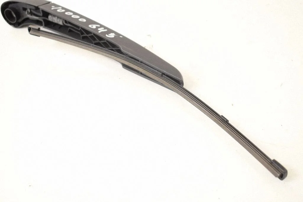 Rear wiper blade arm – BMW X1 F48 F49 (2015-2022)