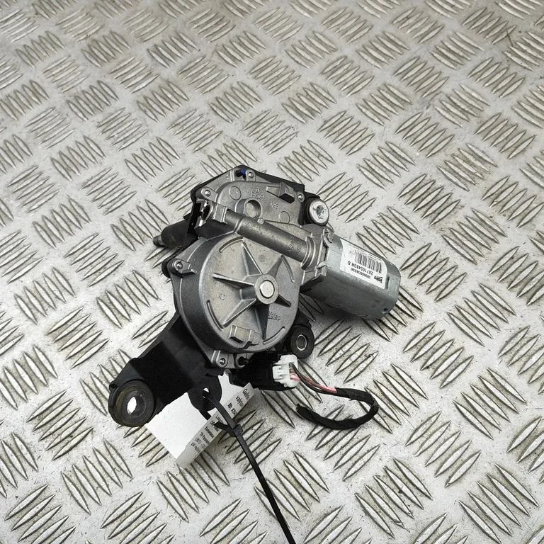 Aizmugurējā stikla tīrītāja motoriņš W000034936