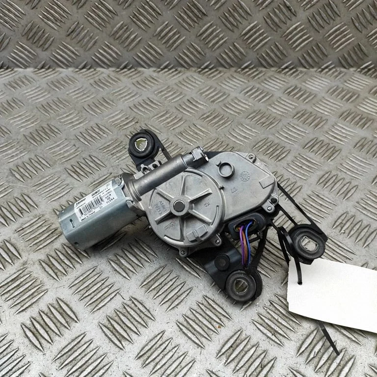 Aizmugurējā stikla tīrītāja motoriņš W258229