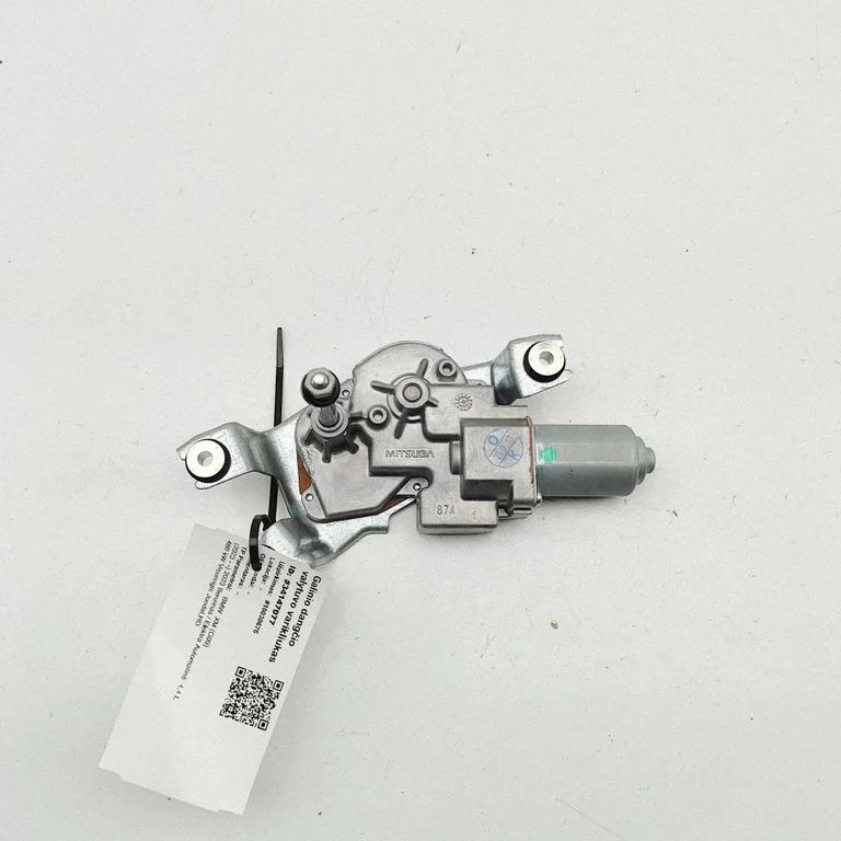 Tagaklaasi kojamehe mootor – BMW XM (2022-)