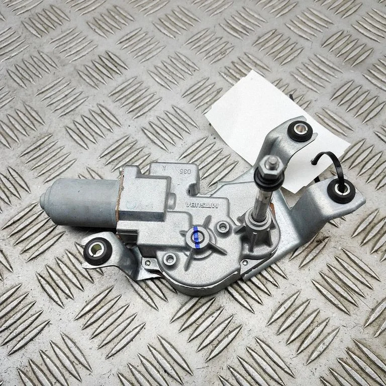 Aizmugurējā stikla tīrītāja motoriņš – BMW X5M G05 F95 (2019-)