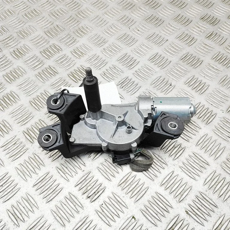 Aizmugurējā stikla tīrītāja motoriņš 0390201256