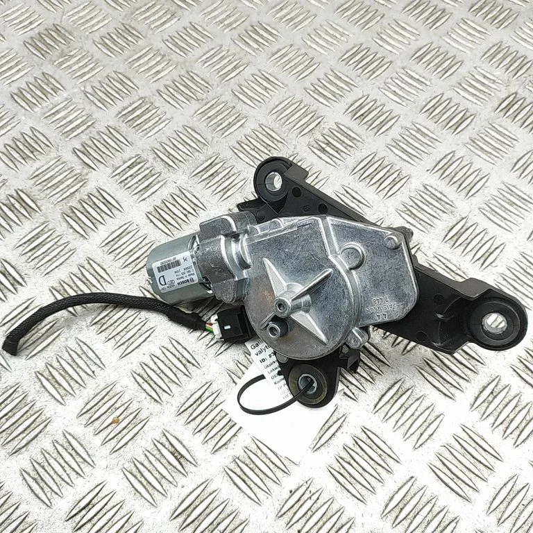 Tagaklaasi kojamehe mootor – Peugeot 208 II (2019-)