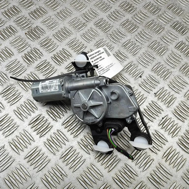 Aizmugurējā stikla tīrītāja motoriņš – Volkswagen e-Golf (2014-)
