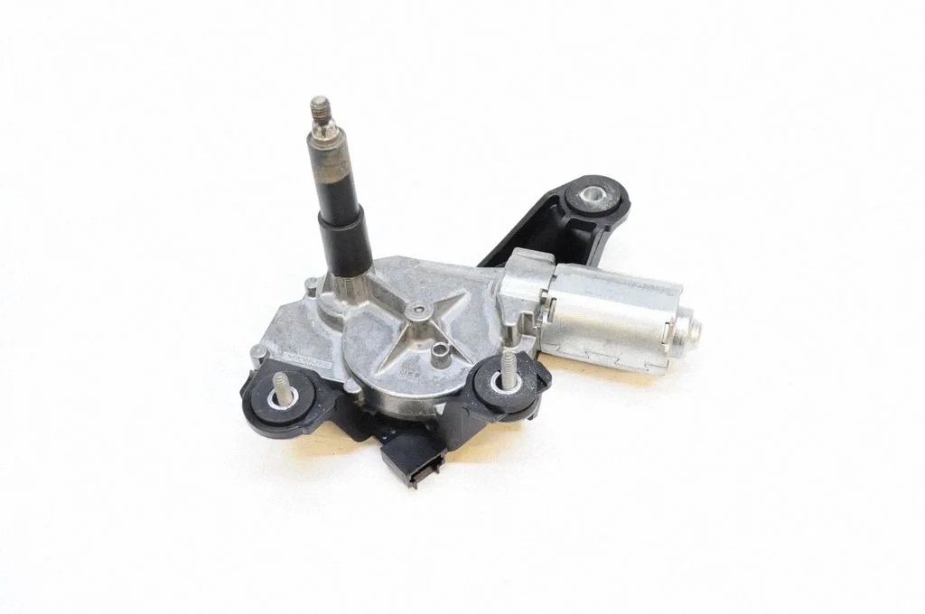 Aizmugurējā stikla tīrītāja motoriņš 0390201856