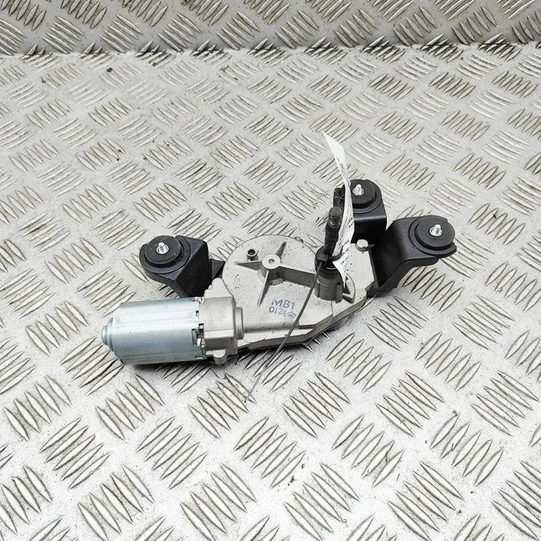 Aizmugurējā stikla tīrītāja motoriņš F00S2B2222