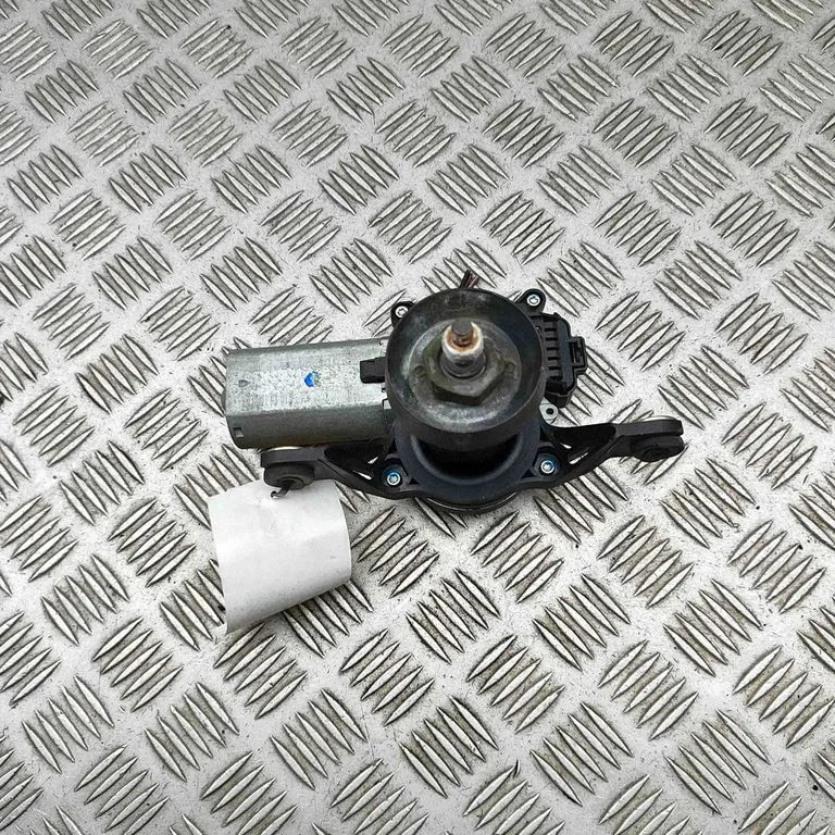 Aizmugurējā stikla tīrītāja motoriņš K55156325AC