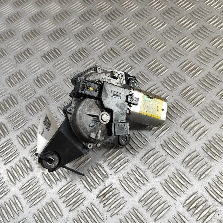 Aizmugurējā stikla tīrītāja motoriņš 55157447AA