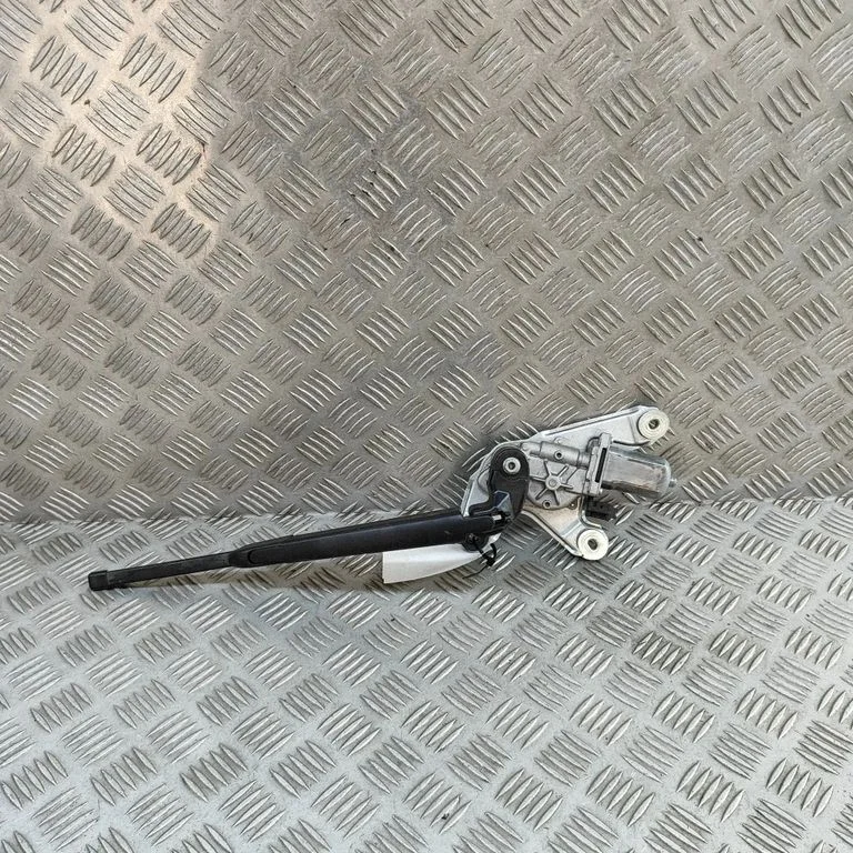 Rear window wiper motor