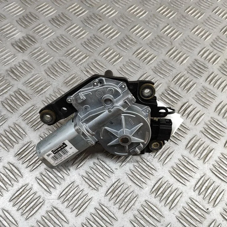 Aizmugurējā stikla tīrītāja motoriņš W000025406