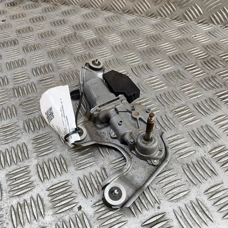 Aizmugurējā stikla tīrītāja motoriņš 8513047030
