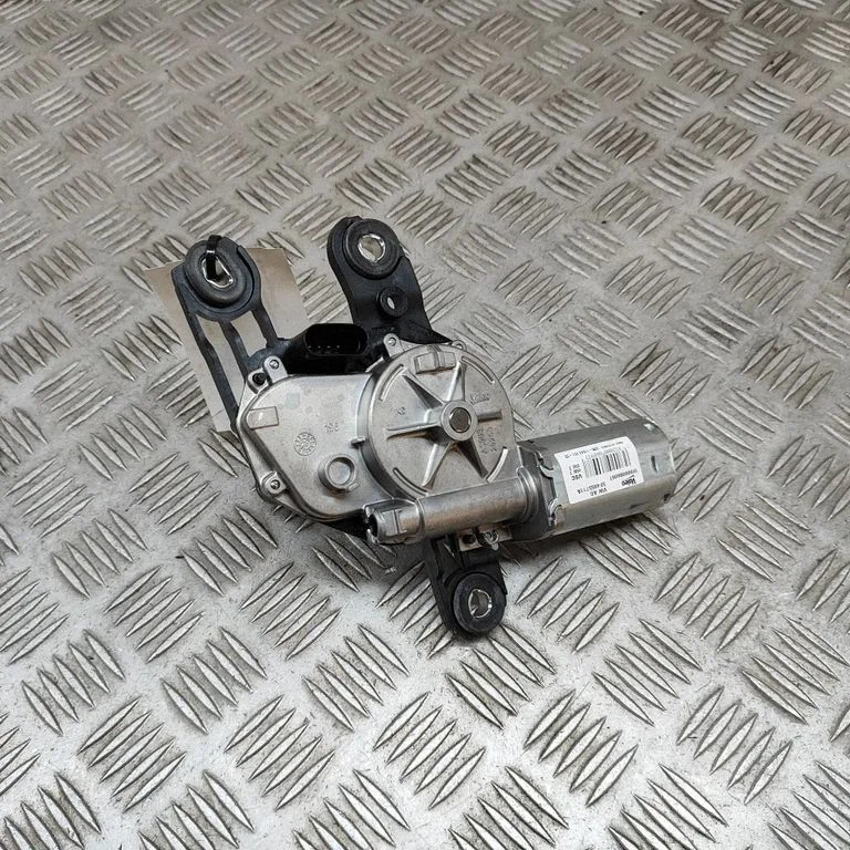 Rear window wiper motor – Skoda Karoq (2017-)