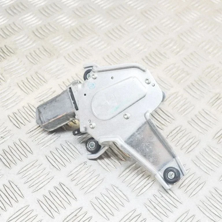 Aizmugurējā stikla tīrītāja motoriņš 626101304