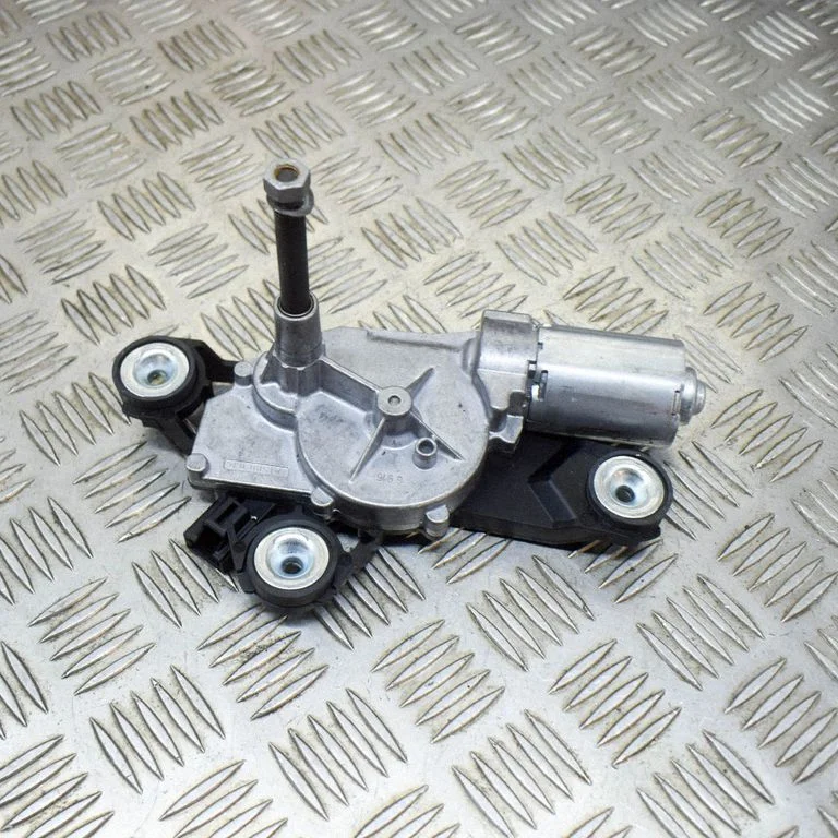Aizmugurējā stikla tīrītāja motoriņš 0390201259