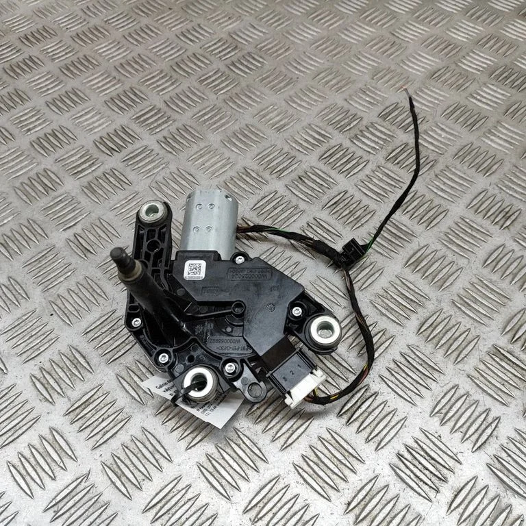 Rear window wiper motor W000060243