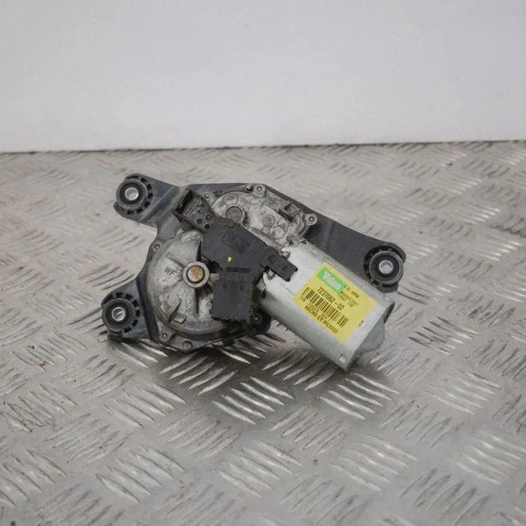 Rear window wiper motor – BMW X3 F25 (2010-2017)