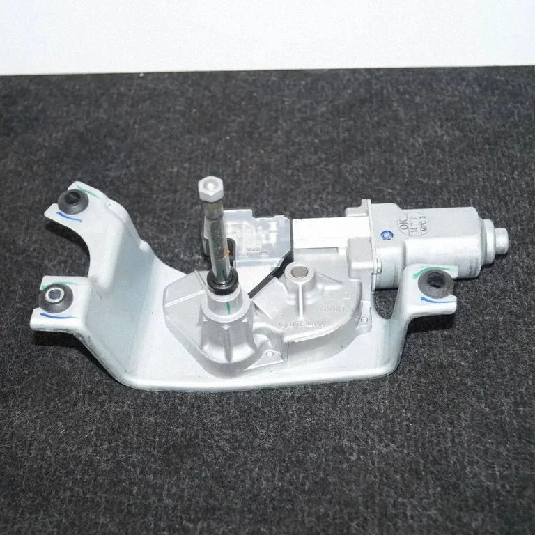 Silniczek wycieraczki tylnej – BMW X5 F15 (2013-2017)