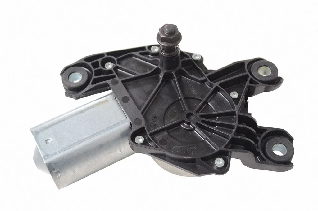 Aizmugurējā stikla tīrītāja motoriņš DK6217404AA