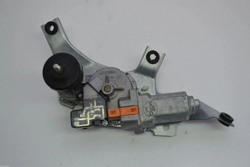 Rear window wiper motor – Honda Civic IX (2011-2017)