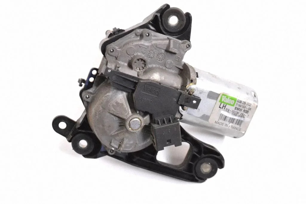 Aizmugurējā stikla tīrītāja motoriņš 7168153