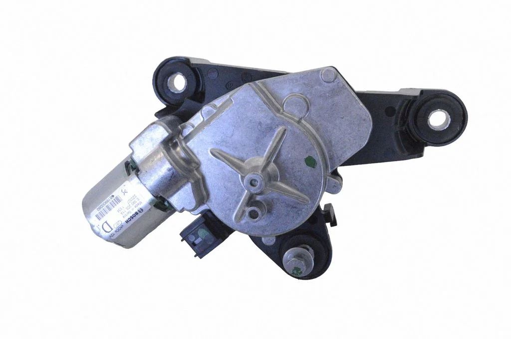 Aizmugurējā stikla tīrītāja motoriņš 0390205114