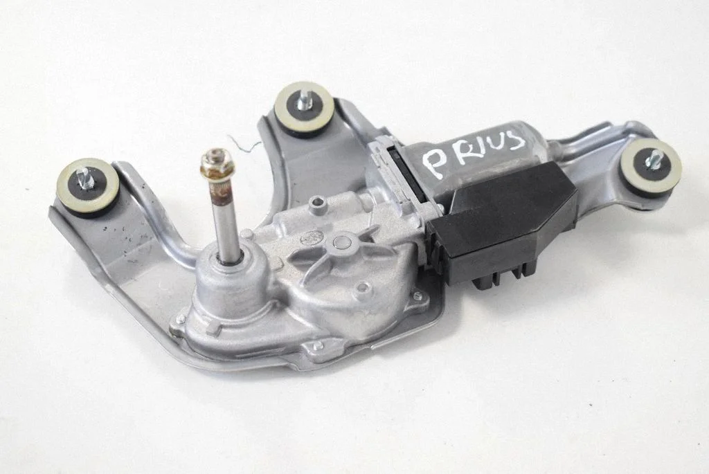 Aizmugurējā stikla tīrītāja motoriņš 8513047030