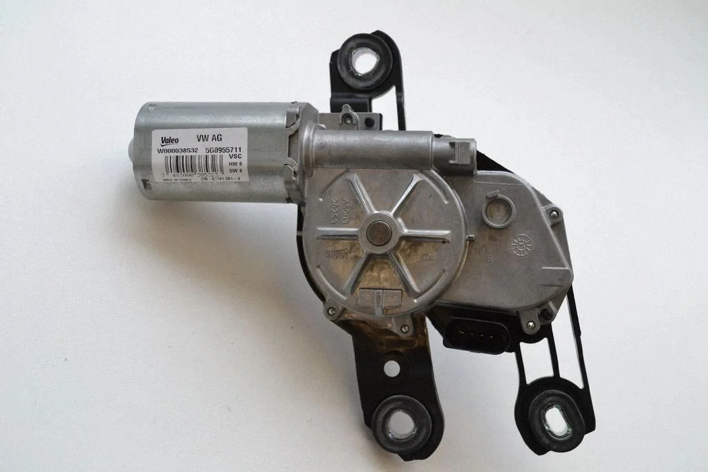 Rear window wiper motor – Volkswagen e-Golf (2014-)