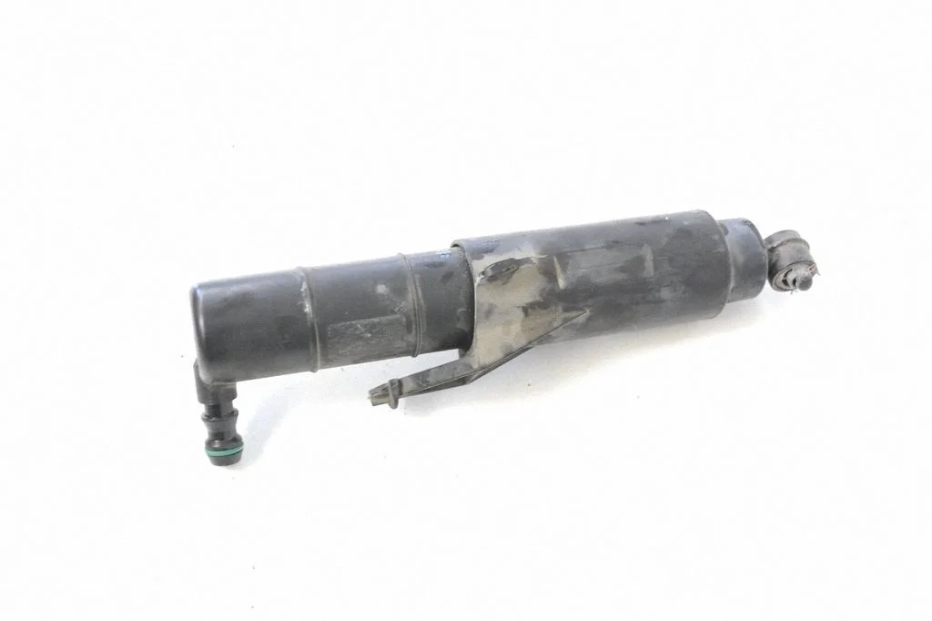 Lukturu apskalošanas sprausla(-s) 61677157120