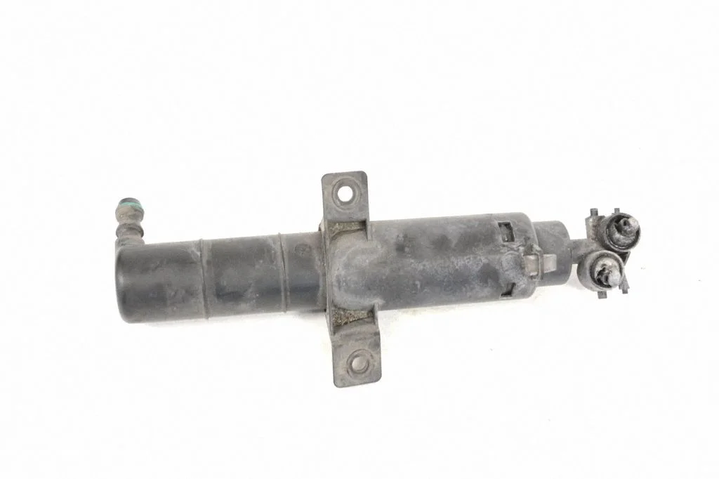 Lukturu apskalošanas sprausla(-s) 8WT009611