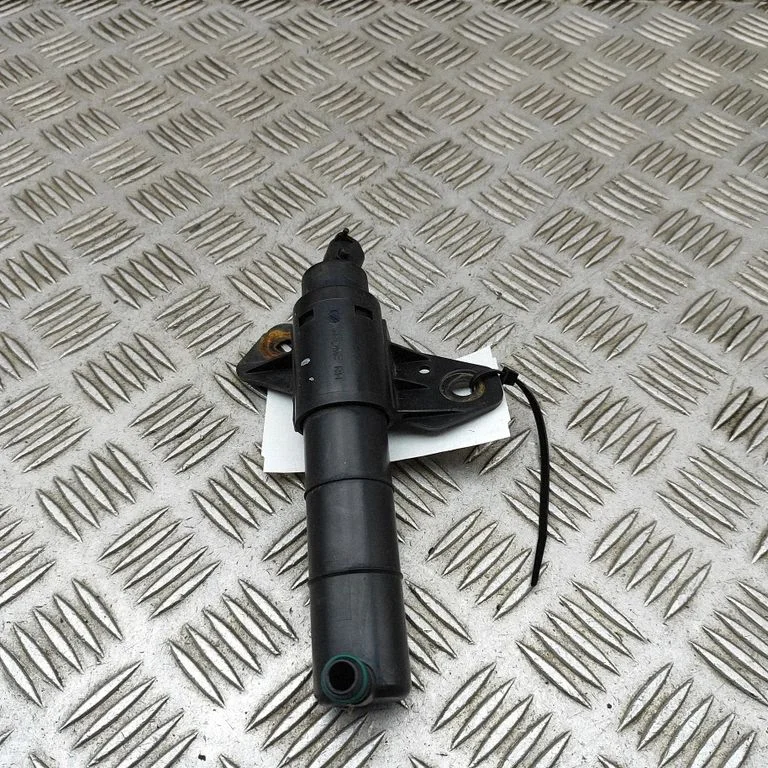 Lukturu apskalošanas sprausla(-s) 986803U000