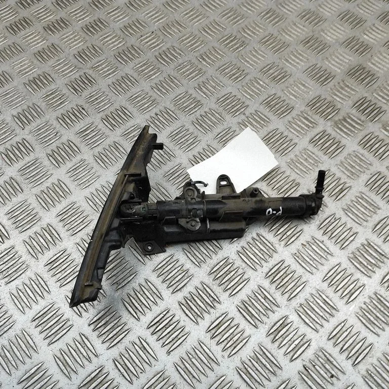 Lukturu apskalošanas sprausla(-s) 68223028AA