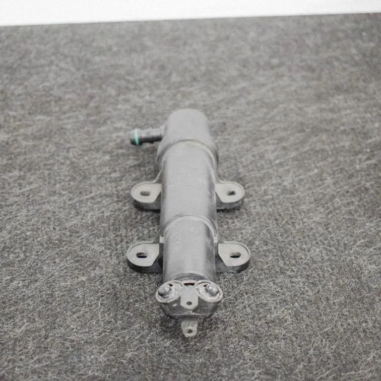 Headlight washer spray nozzle – Skoda Superb B5 (3U) (2001-2008)