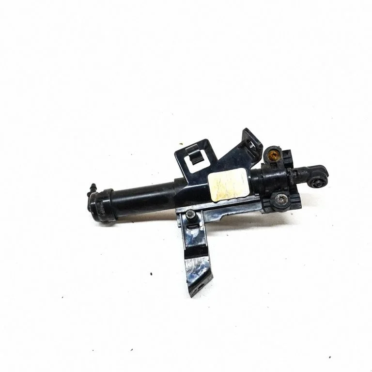 Headlight washer spray nozzle – Land Rover Range Rover Evoque L538 (2011-2018)