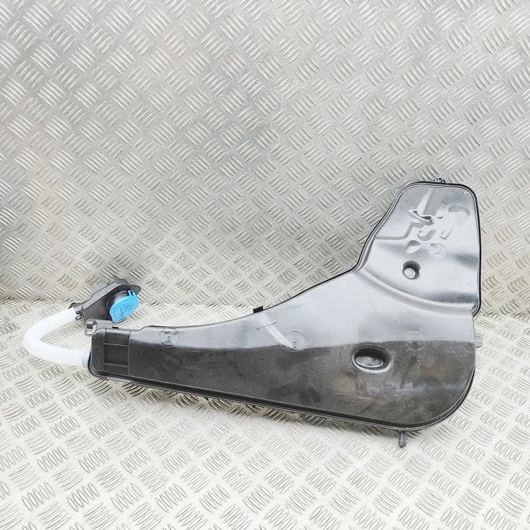 Windshield washer fluid reservoir/tank 7388349
