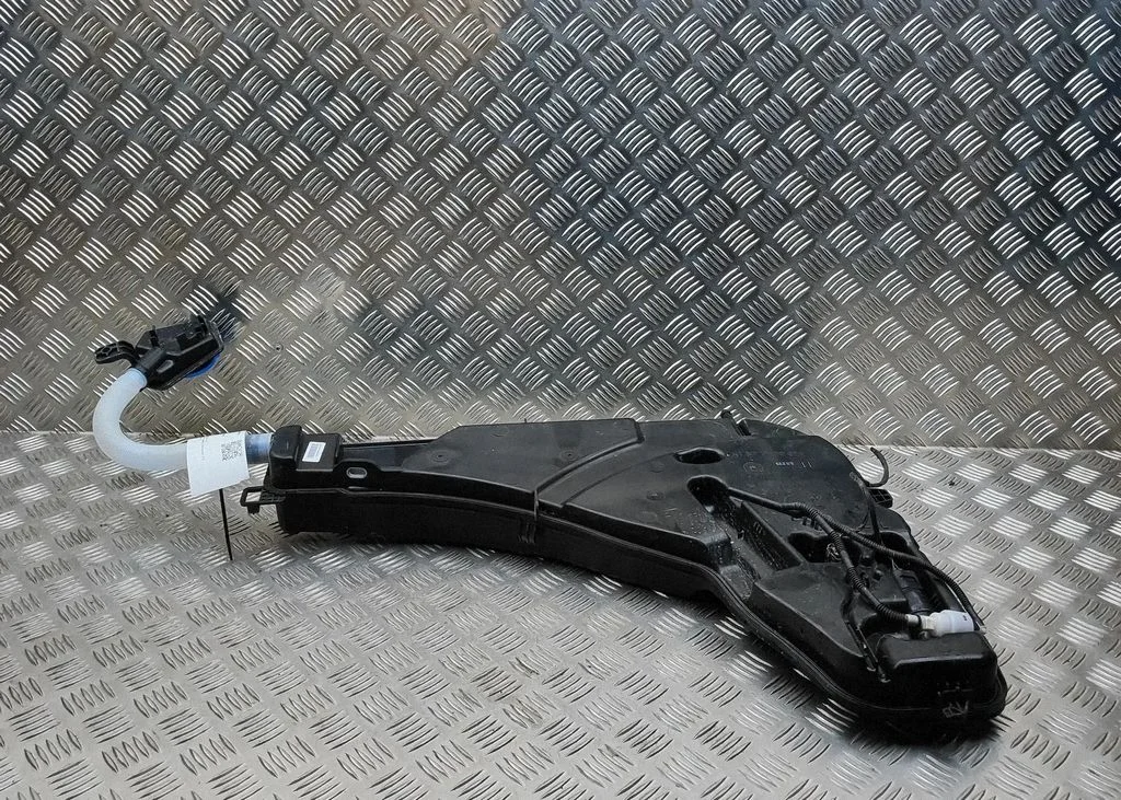 Windshield washer fluid reservoir/tank 7388349