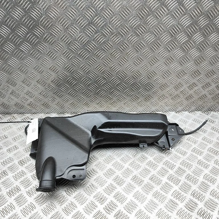 Windshield washer fluid reservoir/tank 201552600B