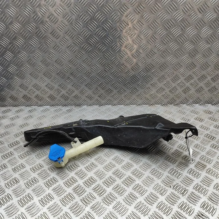 Windshield washer fluid reservoir/tank – Peugeot 308 (2021-)