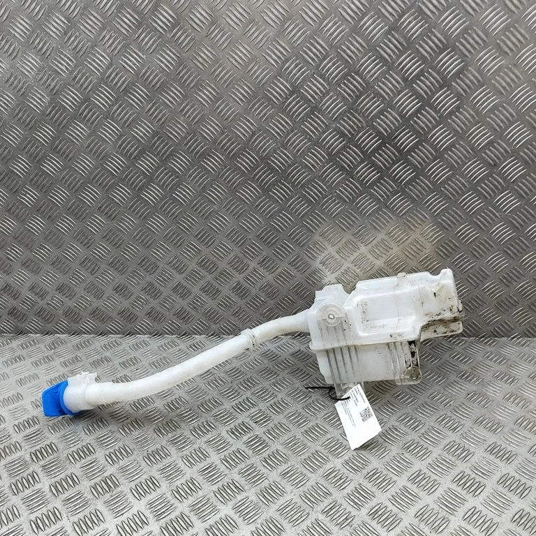 Windshield washer fluid reservoir/tank 7T0955449A