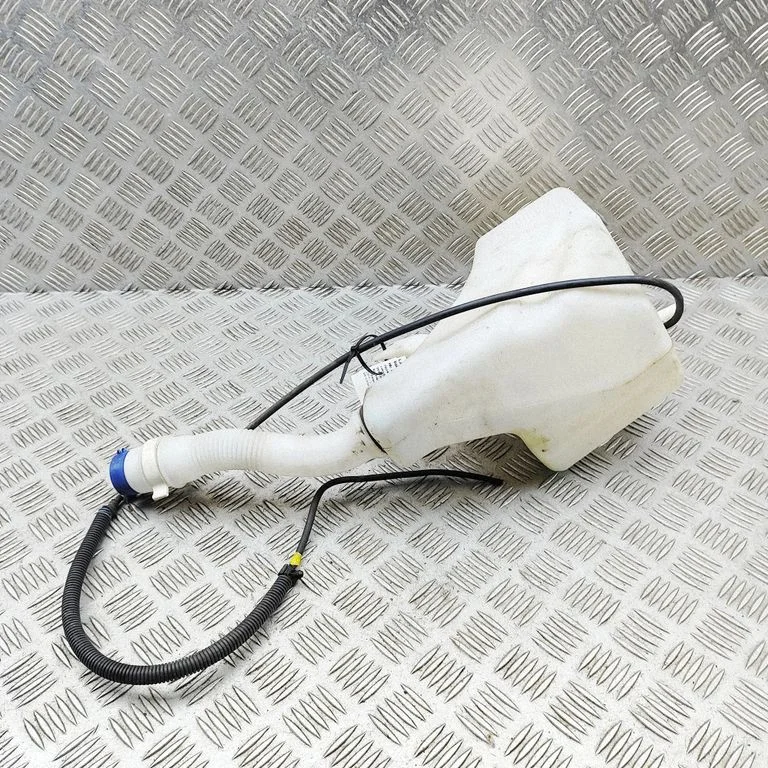 Zbiorniczek spryskiwacza 5801565973