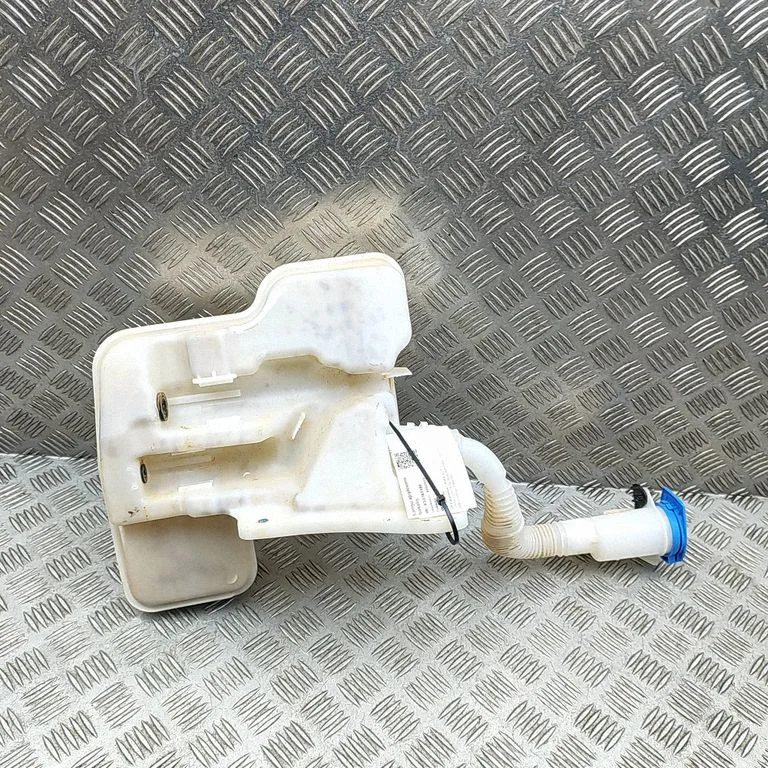 Klaasipesuvedeliku paak 83A955451D